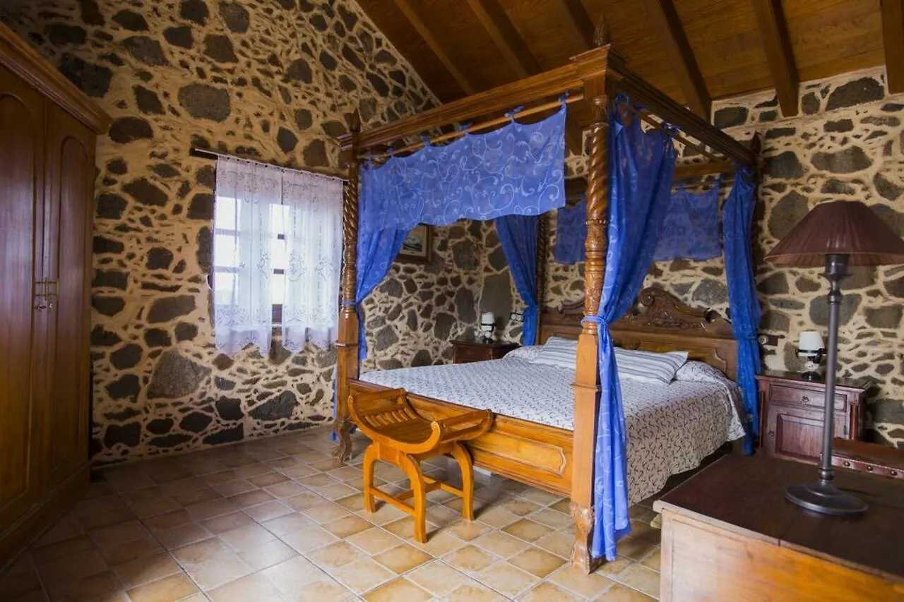 Konukevi Hotel Rural Restaurante Mahoh Villaverde